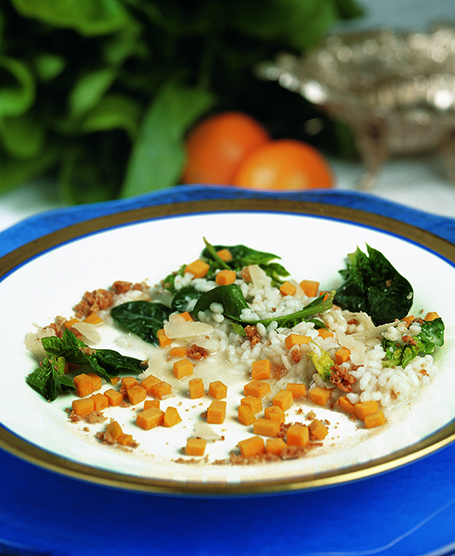 RISOTTO WITH WILD SPINACH, BUTTERNUT SQUASH AND AMARETTO COOKY