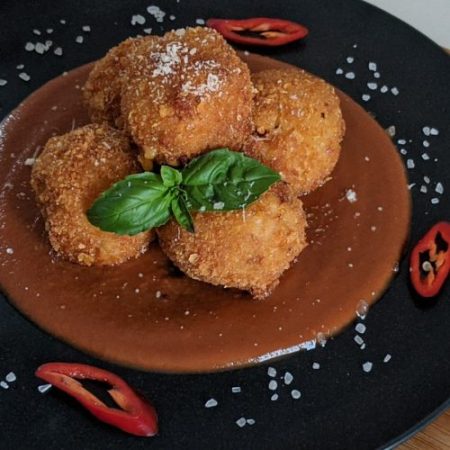 SPICY MEXICAN CHEESE & CHORIZO ARANCINI